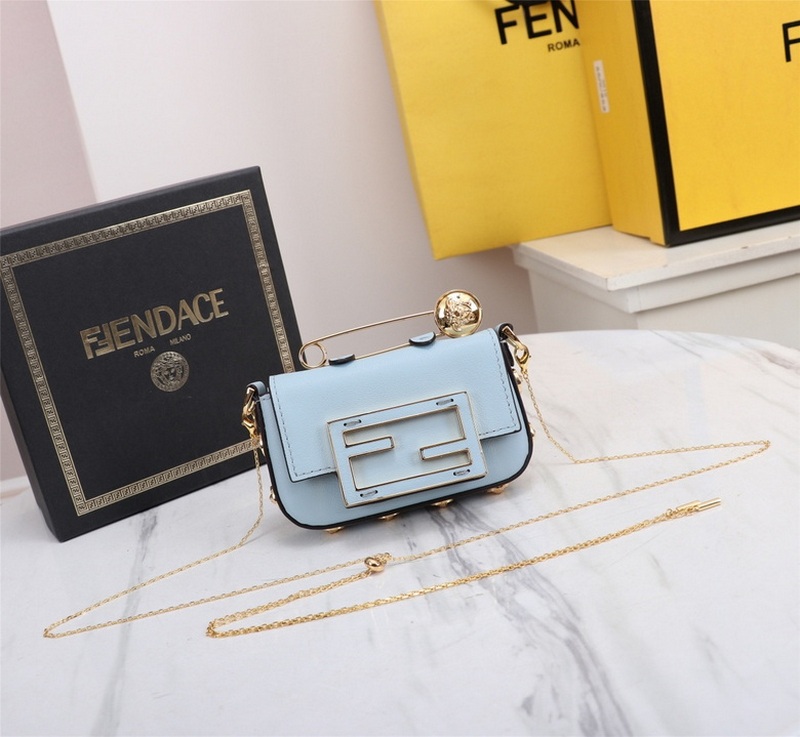 Fendi Handbags 215